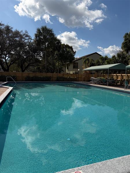 3531 Cocoplum Circle Pompano Beach FL 33063