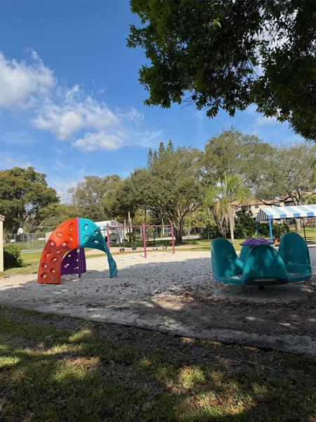 3531 Cocoplum Circle Pompano Beach FL 33063