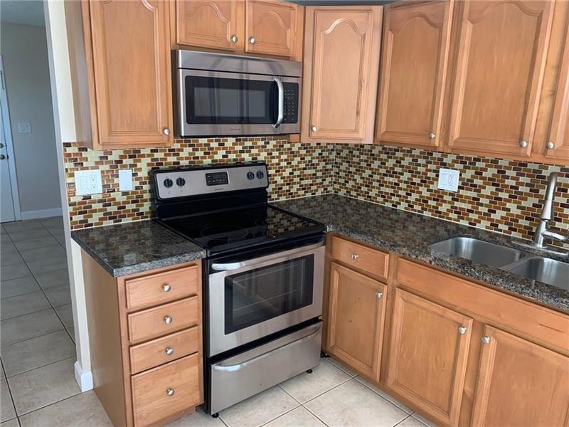 206 SW 1st Street Pompano Beach FL 33060