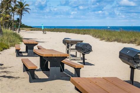 4900 N Ocean Boulevard Lauderdale By The Sea FL 33308