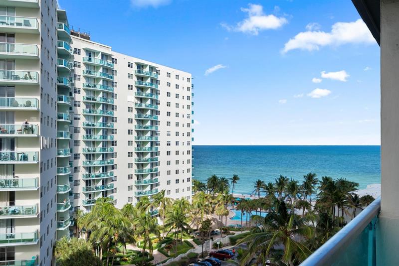 4001 S Ocean Drive Hollywood FL 33019