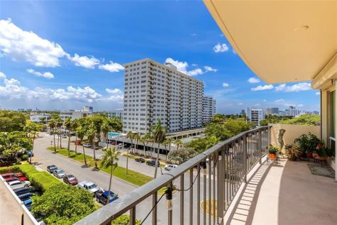 2500 E Las Olas Boulevard Fort Lauderdale FL 33301