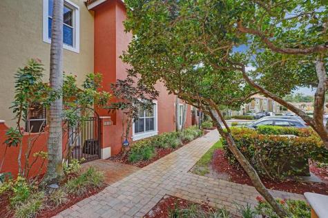 3303 Merrick Lane Margate FL 33063