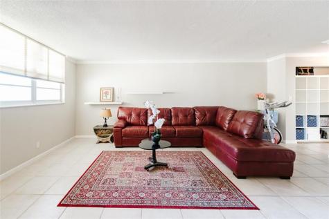 1811 Jefferson Street Hollywood FL 33020