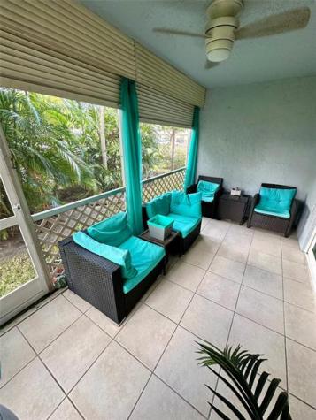 325 SE 11th Terrace Dania Beach FL 33004