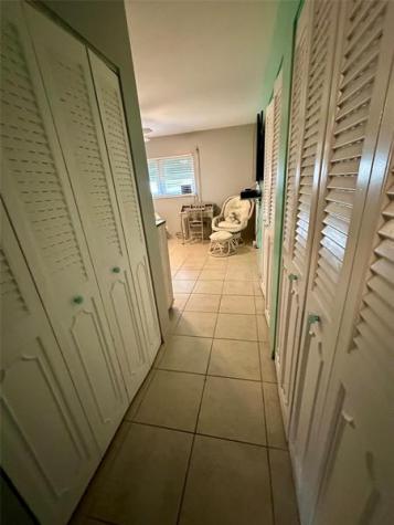325 SE 11th Terrace Dania Beach FL 33004