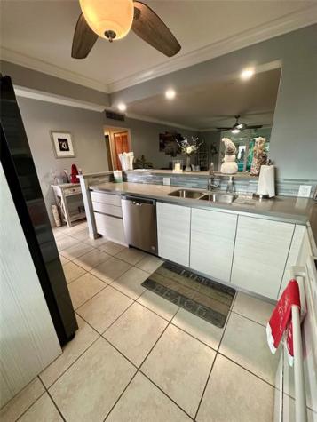 325 SE 11th Terrace Dania Beach FL 33004