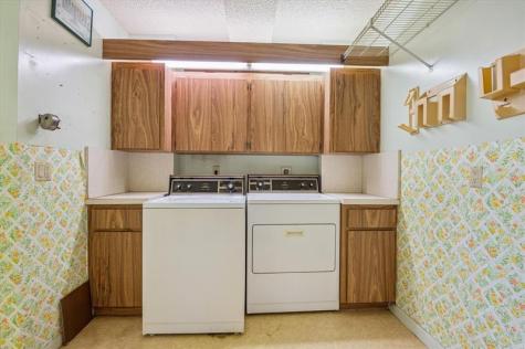 1502 Whitehall Drive Davie FL 33324