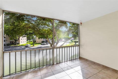 1015 Country Club Drive Margate FL 33063