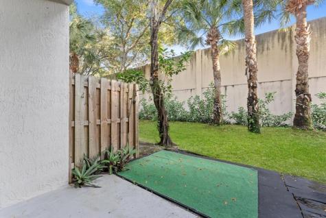 4740 NW 57th Place Coconut Creek FL 33073