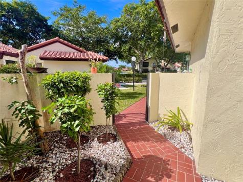 10714 Beach Palm Court Boynton Beach FL 33437