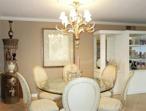 3507 Oaks Way Pompano Beach FL 33069