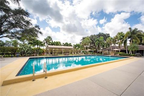 3507 Oaks Way Pompano Beach FL 33069
