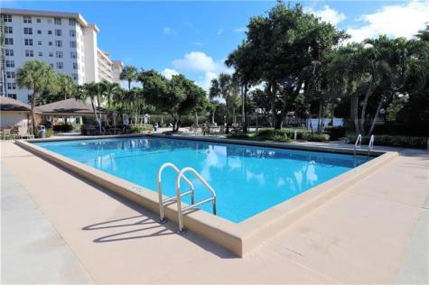 3507 Oaks Way Pompano Beach FL 33069