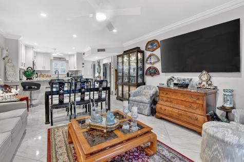 250 NE 20th Street Boca Raton FL 33431