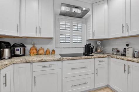 250 NE 20th Street Boca Raton FL 33431