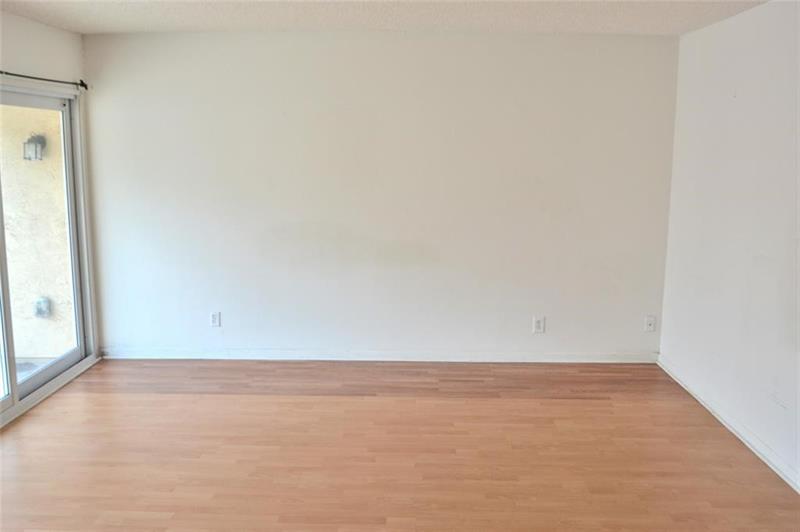 8237 NW 8th Court Plantation FL 33324