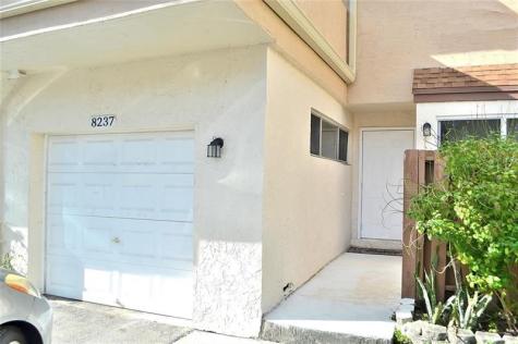 8237 NW 8th Court Plantation FL 33324