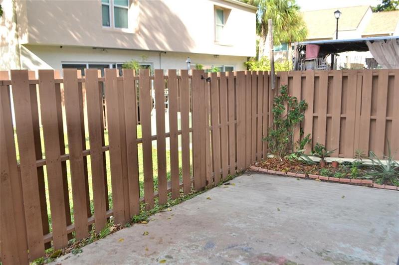 8237 NW 8th Court Plantation FL 33324