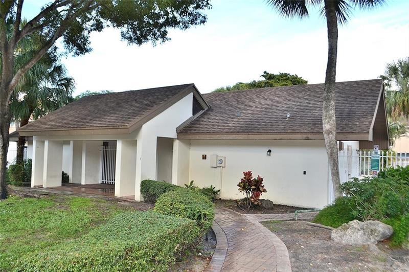 8237 NW 8th Court Plantation FL 33324