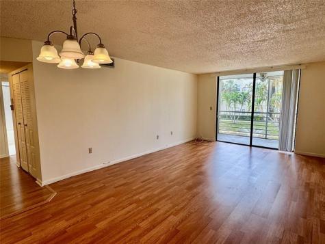 1810 N Lauderdale Avenue North Lauderdale FL 33068