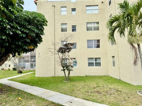 1810 N Lauderdale Avenue North Lauderdale FL 33068