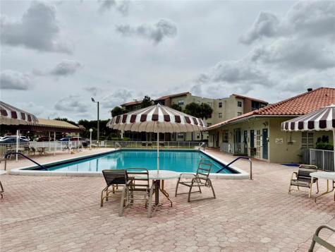 1810 N Lauderdale Avenue North Lauderdale FL 33068