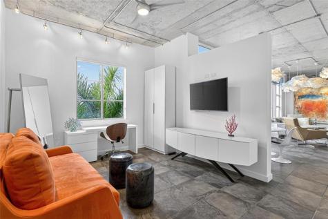 365 SE 6th Avenue Delray Beach FL 33483