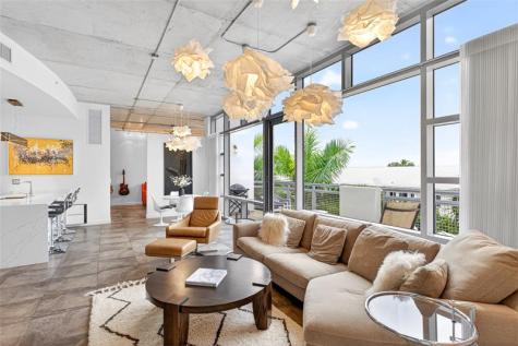 365 SE 6th Avenue Delray Beach FL 33483