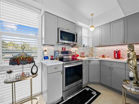 1900 S Ocean Drive Fort Lauderdale FL 33316