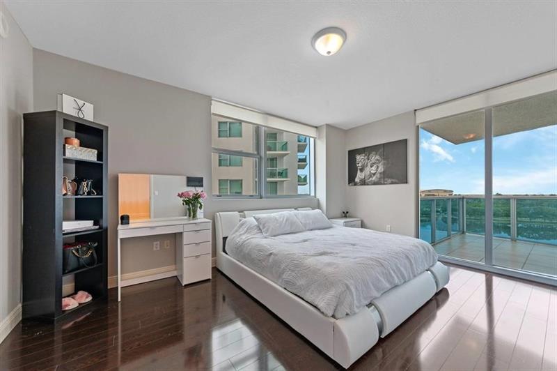 2641 N Flamingo Road Sunrise FL 33323