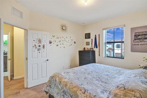 10396 W 34th Lane Hialeah FL 33018