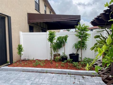 10396 W 34th Lane Hialeah FL 33018