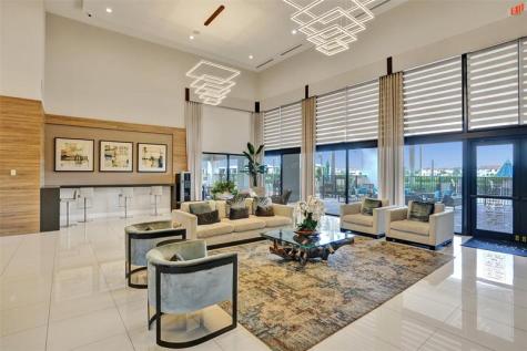 10396 W 34th Lane Hialeah FL 33018