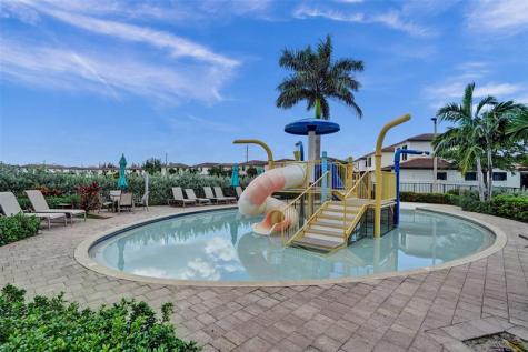 10396 W 34th Lane Hialeah FL 33018