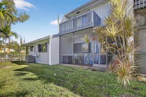 1642 N 15th Terrace Hollywood FL 33020