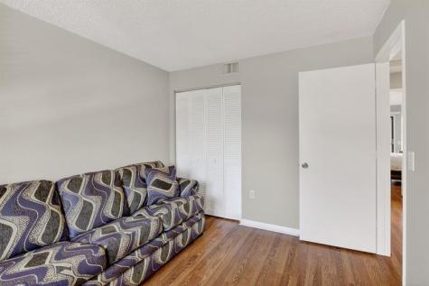 1642 N 15th Terrace Hollywood FL 33020