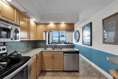 105 Lake Emerald Drive Oakland Park FL 33309