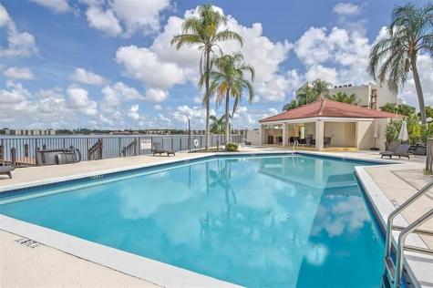 105 Lake Emerald Drive Oakland Park FL 33309