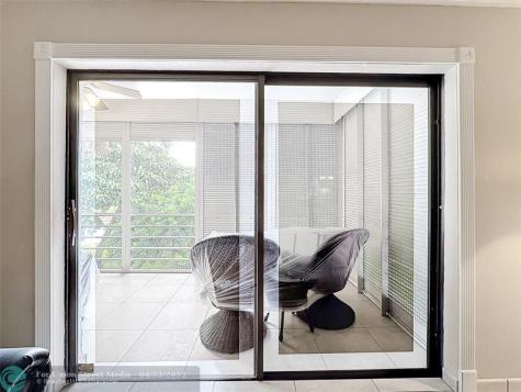 4270 NW 40th Street Lauderdale Lakes FL 33319