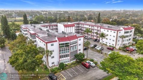 4270 NW 40th Street Lauderdale Lakes FL 33319