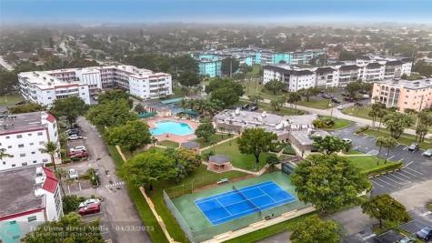 4270 NW 40th Street Lauderdale Lakes FL 33319