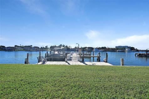 1315 Bayshore Drive Fort Pierce FL 34949