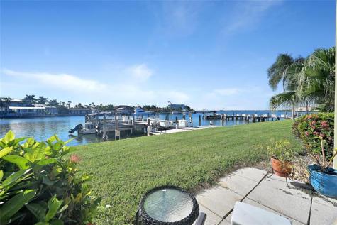 1315 Bayshore Drive Fort Pierce FL 34949