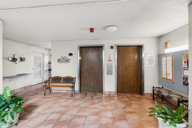 7076 Huntington Lane Delray Beach FL 33446