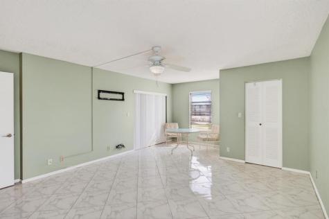 7076 Huntington Lane Delray Beach FL 33446
