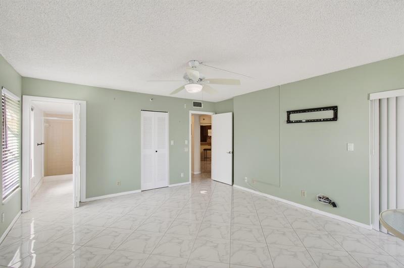 7076 Huntington Lane Delray Beach FL 33446