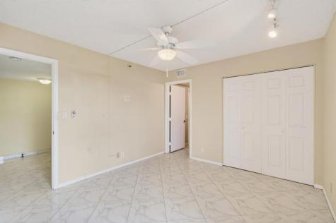 7076 Huntington Lane Delray Beach FL 33446