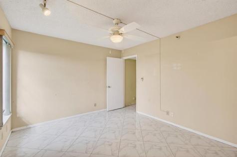 7076 Huntington Lane Delray Beach FL 33446