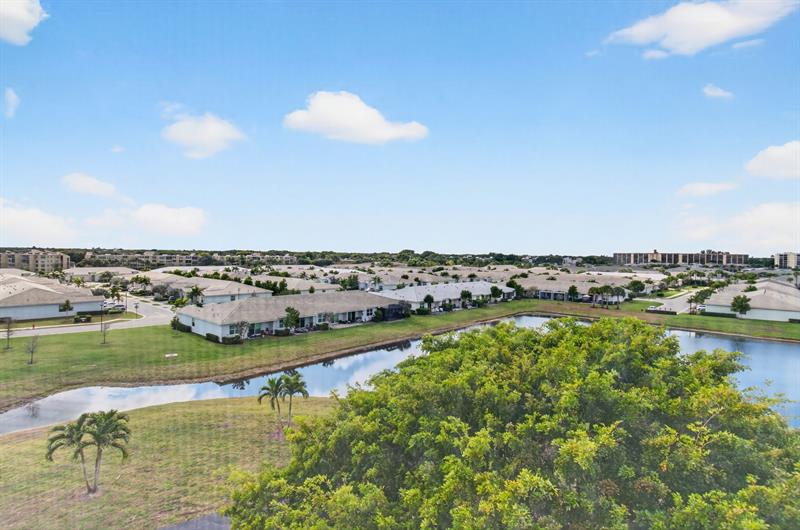 7076 Huntington Lane Delray Beach FL 33446